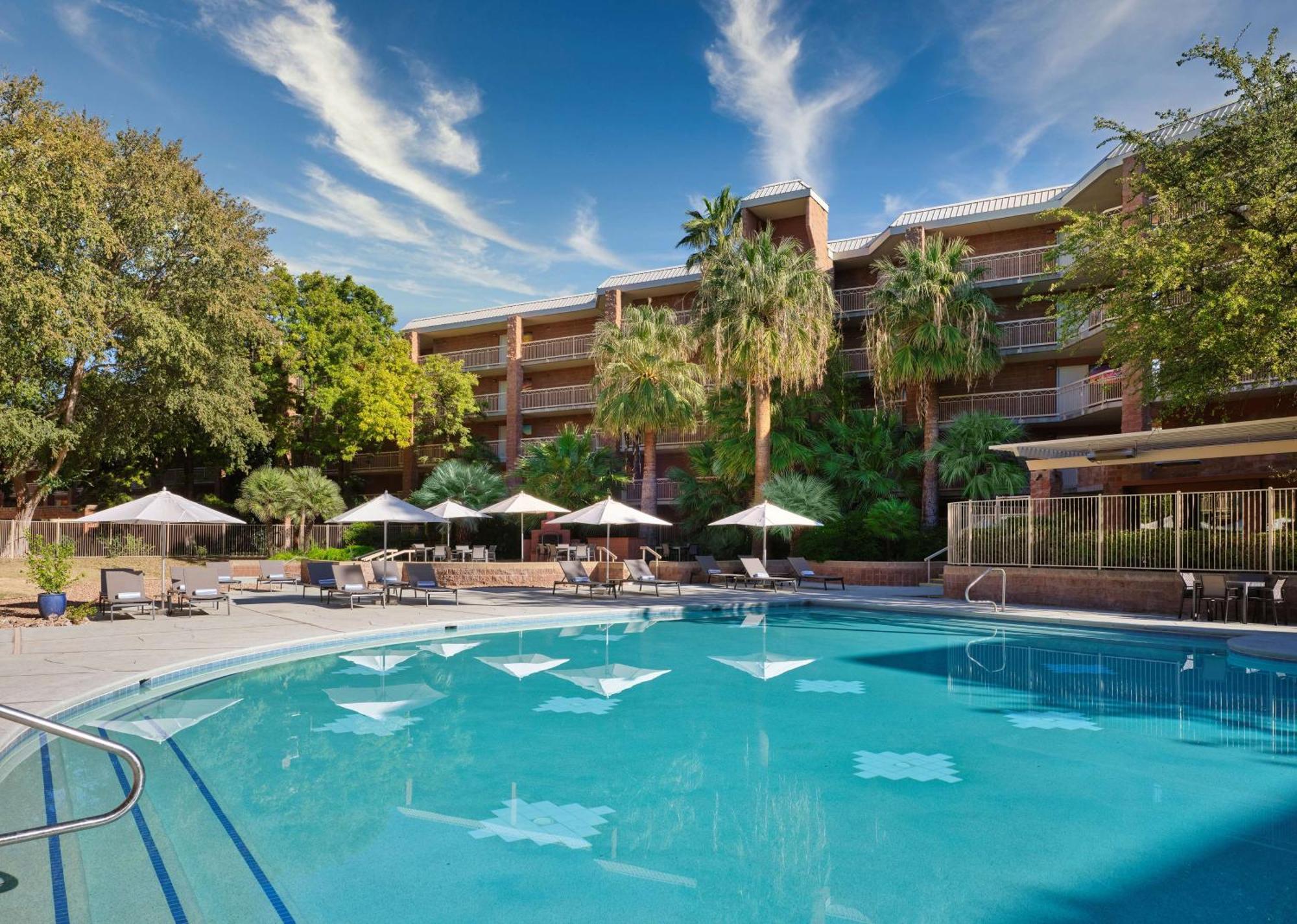 Embassy Suites By Hilton Tucson East Eksteriør bilde