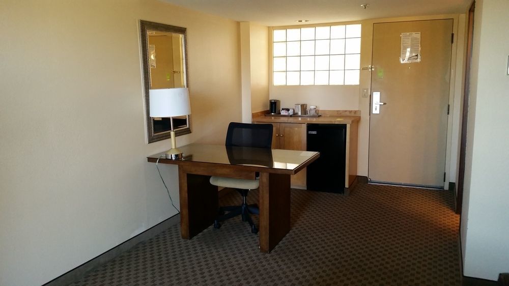 Embassy Suites By Hilton Tucson East Eksteriør bilde